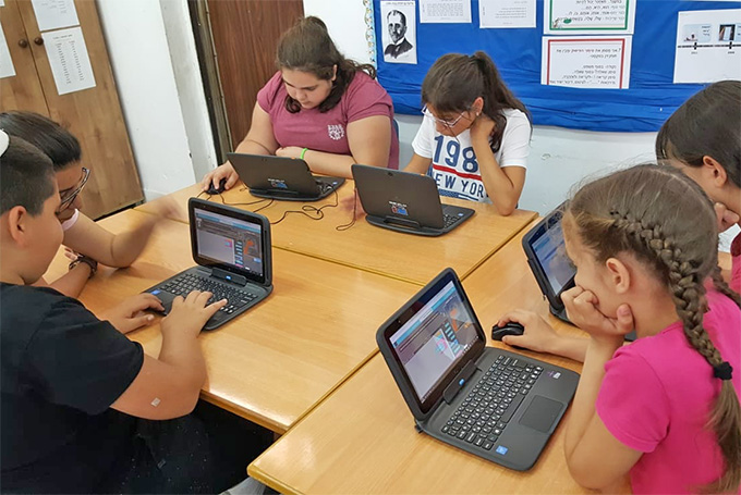 קיץ דיגיטלי במגוון קייטנות במגדל העמק